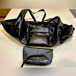 Nike Women’s Gym/Duffle Bag